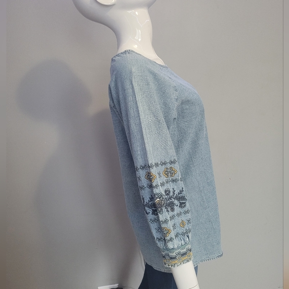 Bob Timberlake Chambray Embroidered Top, BNWT, Size XS - Picture 5 of 8